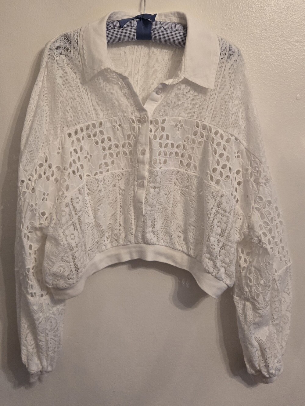 Anthropoligie Pilcro Cutwork Bubble Sleeve Top Size XL - Picture 3 of 12